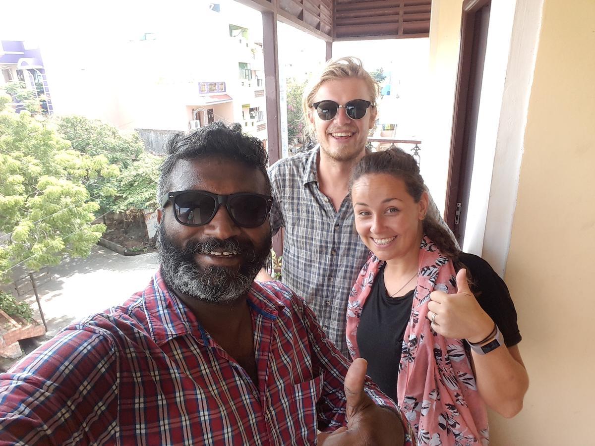 Valentine Hostel & Guest House Pondicherry Eksteriør bilde