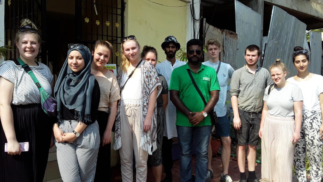 Valentine Hostel & Guest House Pondicherry Eksteriør bilde